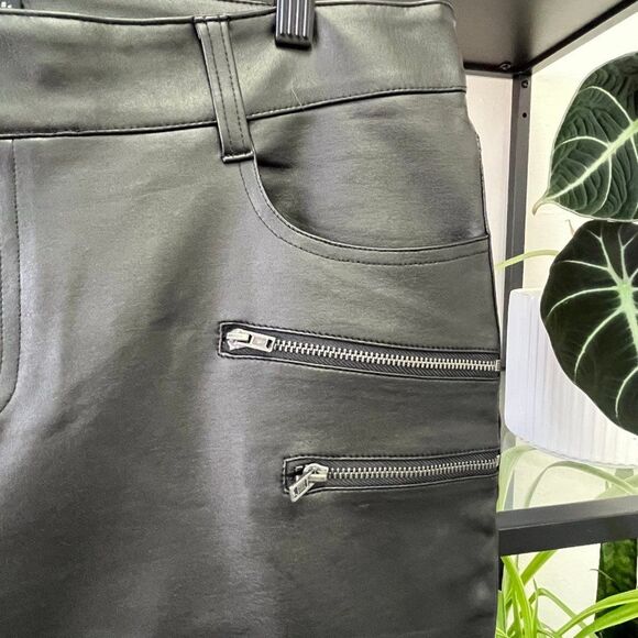 New Torrid Black Faux Leather Pants - Size 18R - Picture 4 of 6